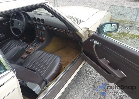 1981 Mercedes-Benz 380 Sl from USA, damaged, VIN WDBBA45A0BB002089